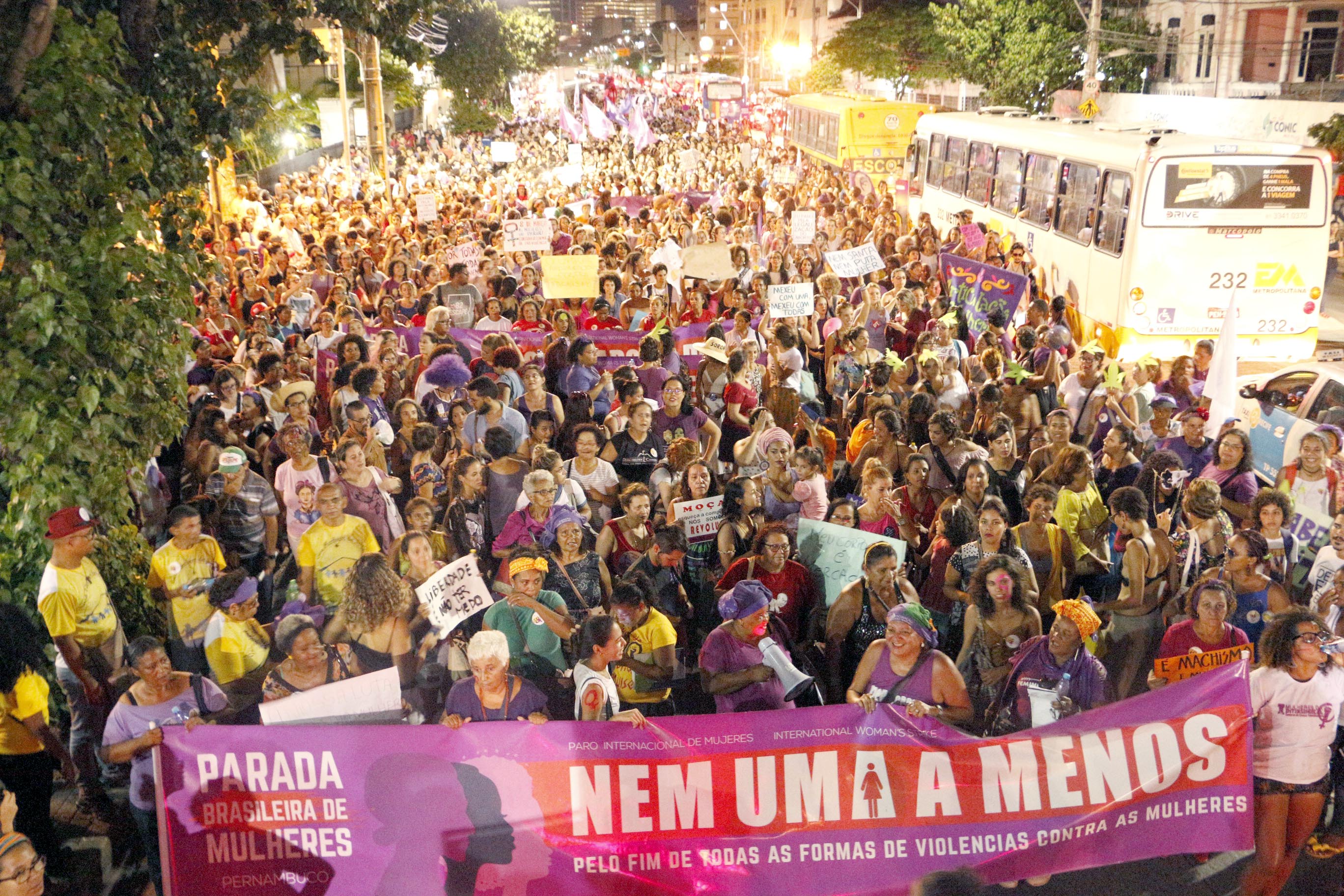 Um grande 8 de março contra Bolsonaro