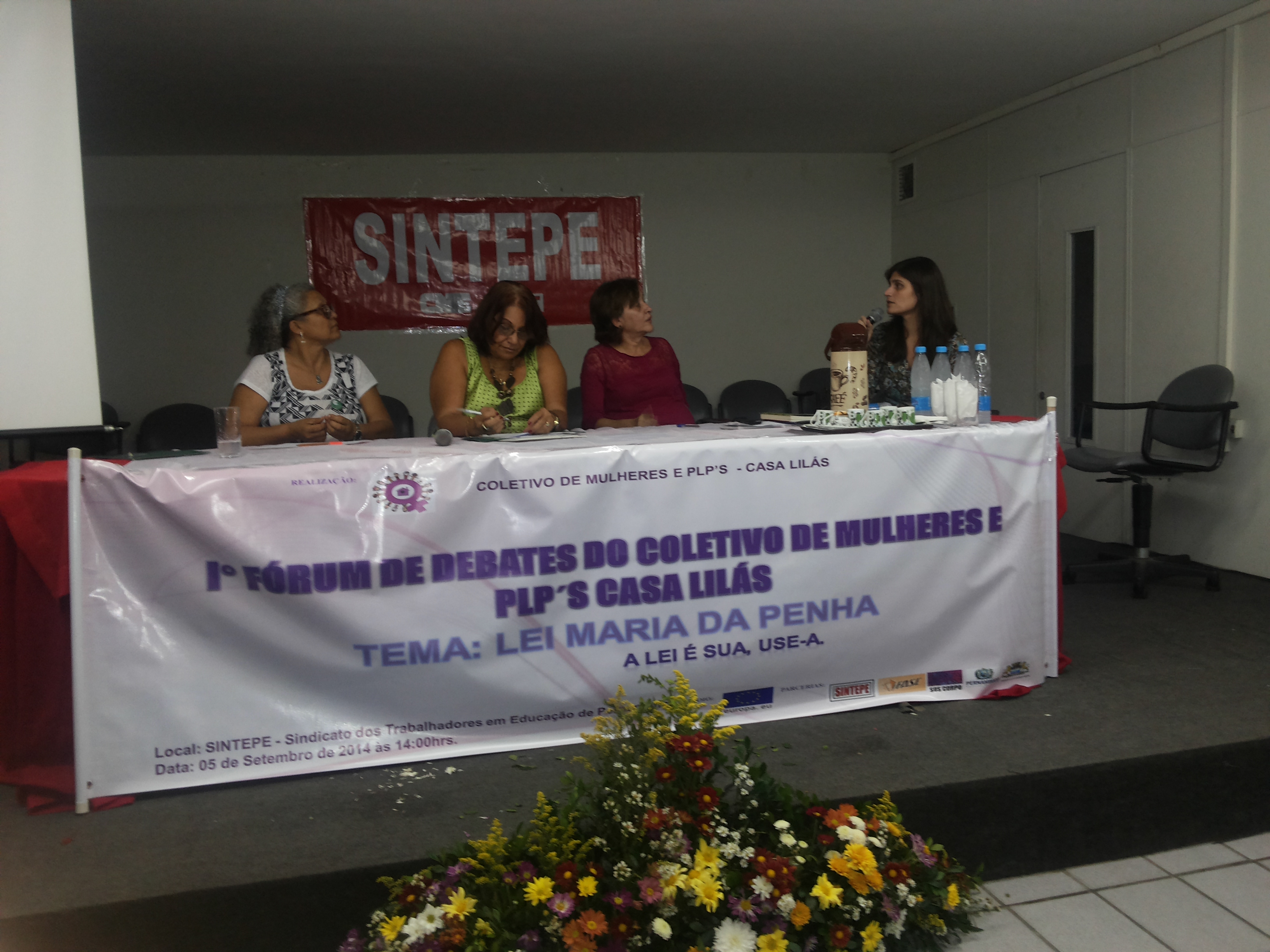05/09/14 – fórum – I Fórum de Debates do Coletivo de Mulheres e PLP’s Casa Lilás