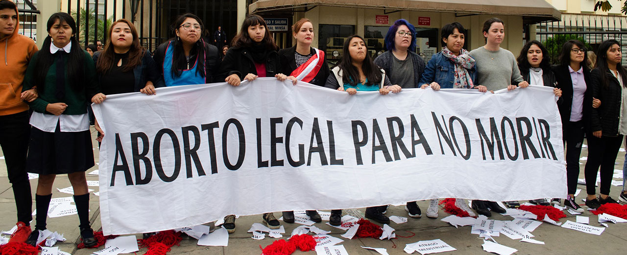 Pañuelazo por la legalización del aborto en Perú