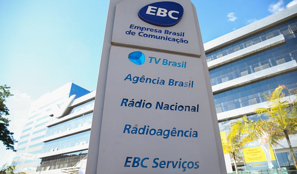 Manifesto contra a ameaça de extinção da EBC por Bolsonaro